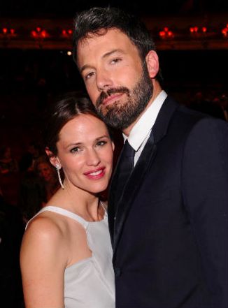 Ben Affleck & Jennifer Garner Were Meant To Be & Here's The Proof Jennifer Garner Hair, Jen Garner, Support Husband, Ben And Jennifer, Ben And Jen, Casey Affleck, Get Back To Work, Famous Couples, Jennifer Garner