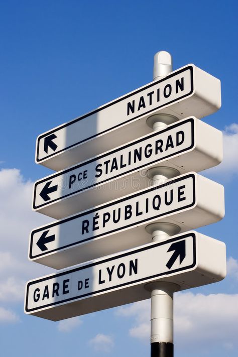 French Signage, Directional Signs Design, City Signage, French Road Signs, Road Directions, Oak Restaurant, Road Signage, France Cafe, Parisian Street