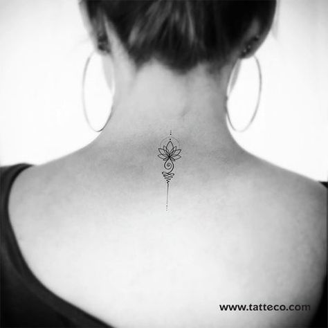 Unalome Lotus, Unalome Symbol, Nape Tattoo, Heart Temporary Tattoos, Mom Tattoo Designs, Henna Tattoo Hand, Back Of Neck Tattoo, Neck Tattoos Women, Sacred Geometry Tattoo