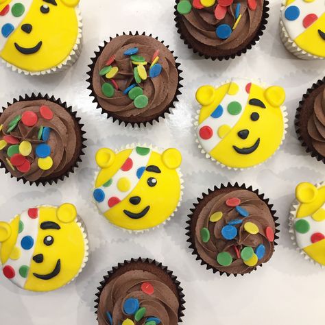 Children in Need Cupcakes by Aliya's Cakes | Pudsey Bear | Cupcakes Pudsey Bear Cupcakes, Children In Need Biscuits, Pudsey Bear Activity, Pudsey Bear Activities Eyfs, Pudsey Cupcakes, Bear Cupcakes Easy, Children In Need Cupcakes, Children In Need Cakes, Cupcake With Teddy Graham