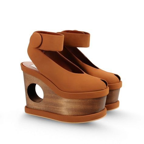 Stella McCartney - Cornelia Wedges - Shop at the official Online Store Stella Mccartney Shoes Outfit, Spring Wedges, Stella Mccartney Shoes, Shoes World, On Clouds, Luxe Life, Walking On Clouds, Brown Shoes, Shoes Outfit