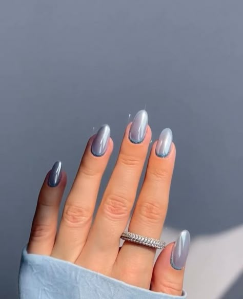 Glitter Nails Classy, Baby Blue Glitter Nails, Baby Blue Chrome Nails, Baby Blue Chrome, Acrylic Nails Simple, Blue Chrome Nails, Blue Glitter Nails, Beauty Hacks Nails, Chrome Nails Designs