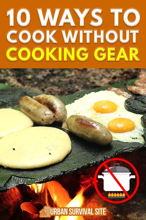 If you're in a survival scenario but don't have any cooking implements, don't worry. There are many ways to cook without cooking gear. Survival Food Storage, Water Survival, Survival Skills Emergency Preparedness, Emergency Preparedness Food, Emergency Prepardness, Doomsday Prepping, Cooking Bread, Survival Life Hacks, Emergency Preparation