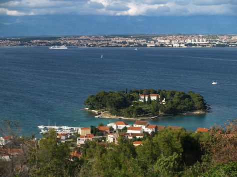 Franciscan Friar, Adriatic Sea, 15th Century, Saint Paul, Croatia, Cool Photos, In This Moment, Water