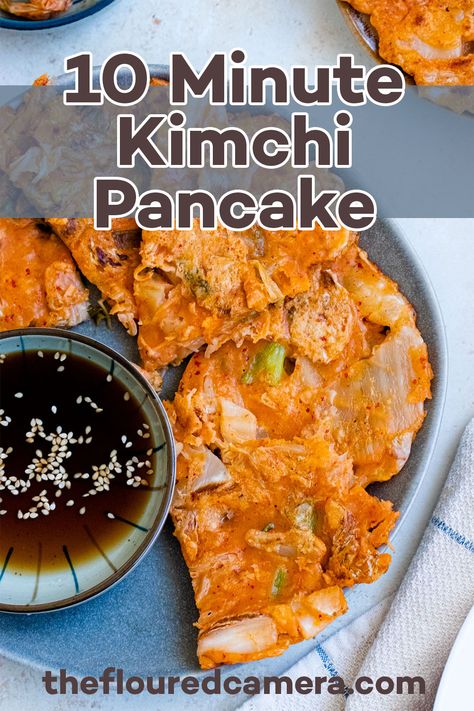 Kimchi Pancake Kimchi Pancakes Korean, Kim Chi Pancakes, Kimchi Pancake Recipe Easy, Korean Kimchi Pancake, Kimchi Breakfast Ideas, Kimchi Recipes Dinner, Kimchee Pancake, Kimchi Omelette, Breakfast Kimchi