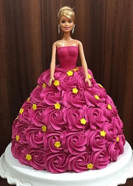 Majlis Aqiqah, Princess Dress Cake, Barbie Dress Cake, Doll Cake Designs, Princess Doll Cake, Barbie Doll Birthday Cake, Mickey Mouse Cake Topper, Barbie Doll Cake, Doll Birthday Cake