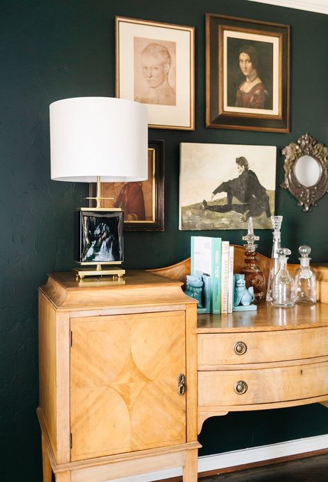 This family collected a variety of eclectic, vintage, and antique pieces to create a home bar they love. The use of a vintage buffet table increases the space and opportunities for unique decor. We completed the design of the space with gorgeous black table lamps and a gorgeous gallery wall as a backdrop for the bar. Vintage Buffet Table, Coffee Buffet, Bakery Concept, Vintage Modern Farmhouse, Home Buffet, Vintage Gallery Wall, Home Decor Eclectic, Wall Layout, Vintage Buffet