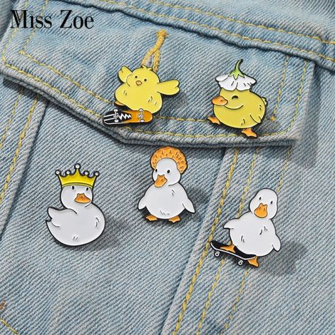 US $1.68 40％ Off | Lovely Animal Enamel Pin Custom Naughty Skate Goose Duck Chicken Brooch Bag Lapel Pin Cartoon Funny Badge Jewelry Gift for Kid Duck Pins, Unique Knives, Cuddly Animals, Blue Bunny, Crash Bandicoot, Rubber Ducky, Borderlands, Gremlins, Paramedic