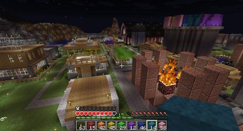 Minecraft gameplay | Image source: Pcmag.com Stranger Things Game, Minecraft Gameplay, Mojang Minecraft, Mc Ideas, Minecraft Aesthetic, Minecraft Images, Minecraft Pictures, Games For Boys, Minecraft Games