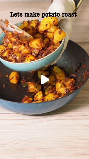 Potato Fry Recipes Indian, Potato Fry Indian, Potato Korma Recipe, Potato Fry Recipe, Aloo Fry, Potato Cubes, Kashmiri Chilli, Fried Potatoes Recipe, Potatoe Recipes