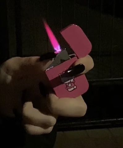 Pink Flame Aesthetic, Hello Kitty Lighter, Flame Aesthetic, Pink Lighter, Cool Lighters, Hello Kitty Themes, Pretty Pens, Aesthetic Light, Good Cigars