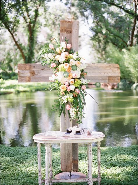 rustic cross ceremony backdrop Pallet Wedding, Rustic Cross, Wedding Cross, Wedding Altars, Christian Wedding, Wooden Cross, Ceremony Backdrop, Southern Wedding, A Cross