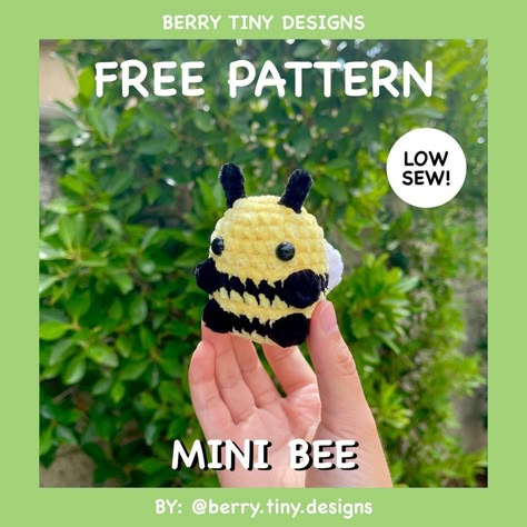 Crochet Arigumi Free Pattern Mini, No Sew Bee Crochet, Diy Crochet Stuffed Animals Easy, Arugami Crochet Pattern Free Christmas, Big Bee Crochet Pattern Free, Chunky Bee Crochet Pattern, Easy Crochet Bee Pattern Free, Tiny Bee Crochet Pattern, Tiny Animal Crochet Pattern Free