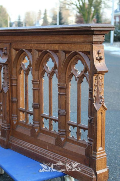 Church Pulpit, Gothic Arch, Medieval Furniture, Church Furniture, Room Fireplace, Golden Art, New Houses, Gothic Furniture, Gothic Church