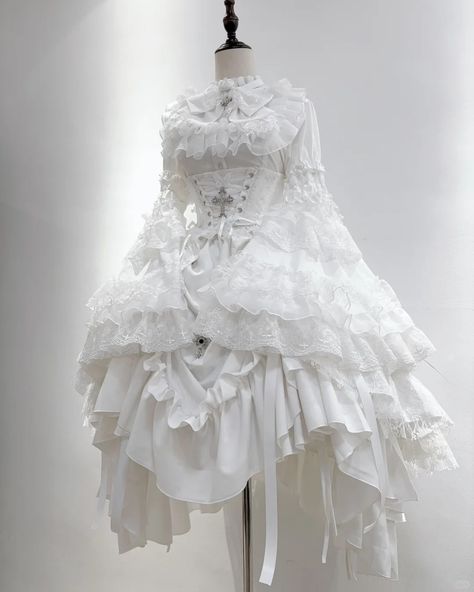 White Steampunk Outfit, Gothic White Aesthetic, White Goth Outfit Aesthetic, Frilly Outfits Aesthetic, Angel Style Outfit, Dress Over Skirt Layer, White Goth Clothes, White Vampire Outfit, Victorian Outfits Aesthetic