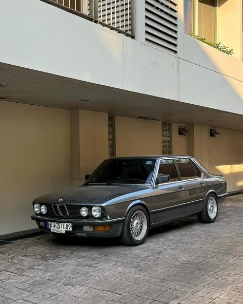 5 series (E28) Credit @nikp.bkk #e28outlaw #e28 #bmwe28 #e28life #e28_empire #bmwm5 #e30 #e36 #e28m5 #e28life #bmwclassic #classicbmw #bmwclub #bmwm #bmwperformance #bmwnation #bimmernation #mpower #bmwrepost #bmwrepost #bimmerfest #bimmerlove #bimmerlife #carphotography #m3 #m2 #bmwworld #90s #classiccar Driving Empire, Bmw E28 M5, E28 Bmw, Bmw E28, Bmw Performance, Bmw Classic, March 25, Bmw 5 Series, Bmw Cars