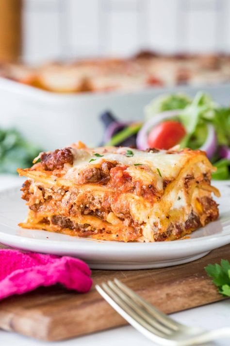 The Best Lasagna Recipe - Sugar Spun Run Authentic Italian Lasagna, Recipe With Ricotta, Meaty Lasagna, Easy Homemade Lasagna, Lasagna Recipe With Ricotta, Sugar Spun Run, Lasagna Bolognese, Homemade Meat Sauce, Best Lasagna