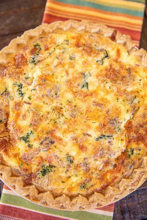 Chicken Artichoke Quiche, Chicken Broccoli Quiche Recipes, Chicken Quiche Recipes Easy, Chicken Quiche Recipes, Jimmy Dean Sausage Recipes, Chicken Quiche, Sausage Quiche, Monterey Chicken, Quiche Recipes Easy