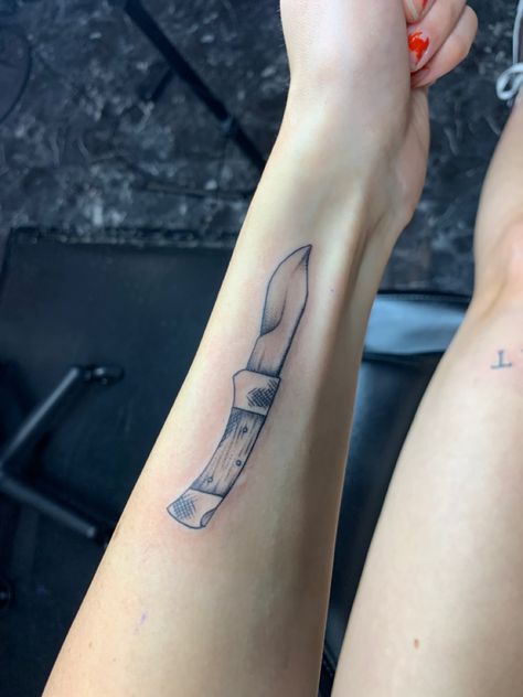 Mushroom Knife Tattoo, Midwest Emo Tattoo Ideas, Tfb Tattoos, Knife Tattoo On Leg, Talon Of The Hawk Tattoo, Knife Leg Tattoo, Midwest Emo Tattoo, Bowie Knife Tattoo Ideas, Knife Reflection Tattoo