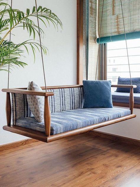 Furnitur Ruang Keluarga, Swing Bed, Interior Design Minimalist, India Home Decor, Teak Wood Furniture, Wooden Swing, Indian Interiors, Indian Home Interior, Ethnic Home Decor