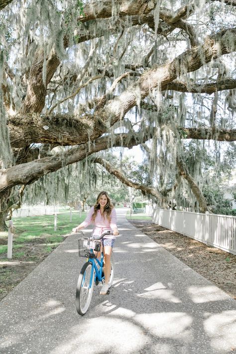 10 Things to Do in Jekyll Island, Georgia in the Spring Jekyll Island Georgia, Visit Georgia, Ocean Club, Driftwood Beach, Jekyll Island, Beautiful Bars, Top 10 List, Bike Trails, Pretty Places