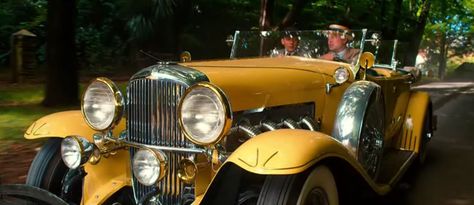 The Great Gatsby car, love it! Would be cool outside mansion if we could find one. Another thing people can take pictures in front of Great Gatsby Car, Gatsby Car, Flapper Aesthetic, The Great Gatsby 2013, Daisy Buchanan, Movie Cars, Gatsby Theme, Inspiration Images, Future Cars