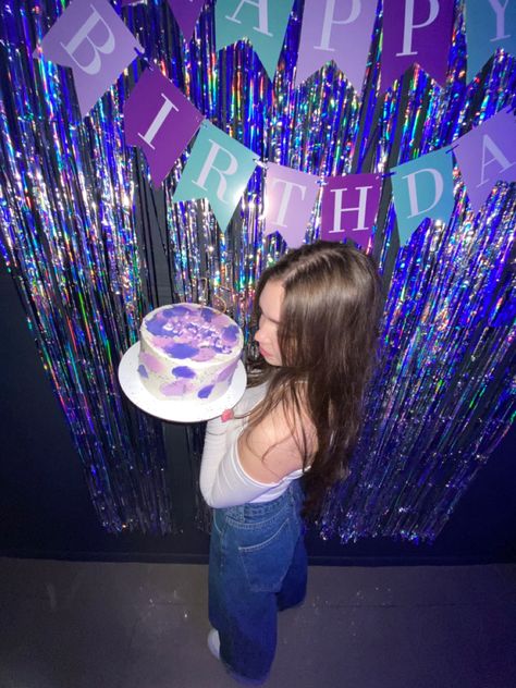 13 Birthday Aesthetic, Birthday Wishes For Coworker, Happy Birthday Wishes For Sister, The Best Birthday Wishes, Birthday Poses, Happy Birthday Icons, Sweet Sixteen Birthday Party Ideas, Glow Birthday Party, Birthday Wishes For Daughter