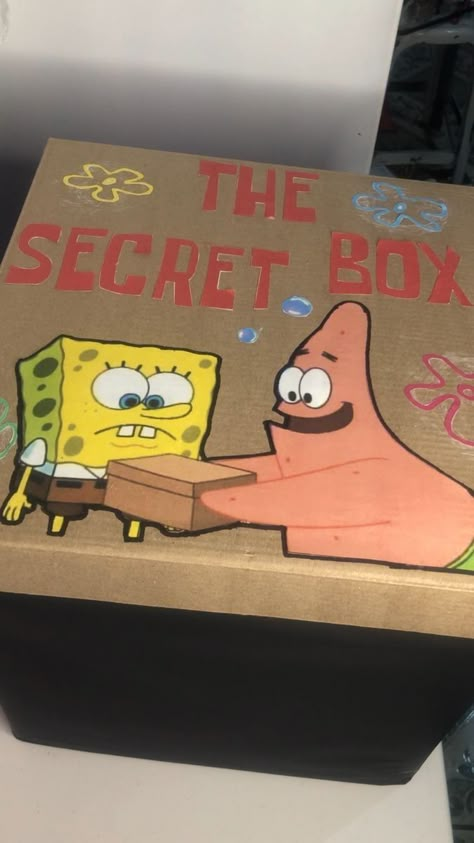 Gifts For Guy Friend, Happy Birthday Presents, Guy Best Friend Gifts, Birthday Present For Best Friend, Spongebob Birthday Party, Spongebob Party, Birthday Presents For Friends, Diy Best Friend Gifts, Bff Gifts Diy