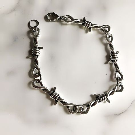 Grungy Style, Barb Wire, Grunge Jewelry, Wire Jewellery, Wire Necklace, Handmade Jewelry Diy, Metal Chain Link, Jewellery Set, Wire Bracelet