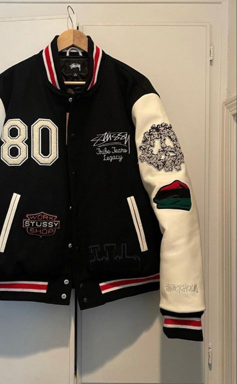 Senior Jackets, Varsity Jacket Outfit, Jacket Design, Apparel Design, Hoodie Jacket, Jacket Outfits, Outfit Of The Day, Varsity Jacket, Fall Outfits