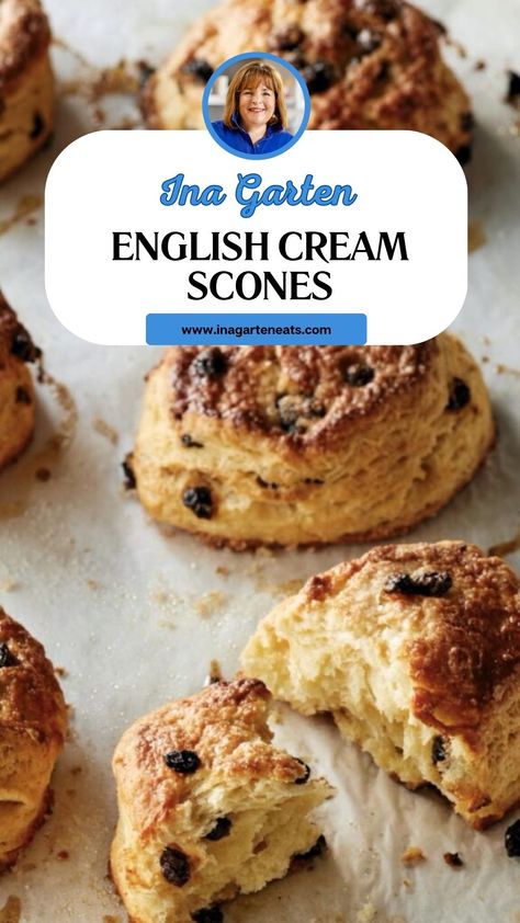 Ina Garten English Cream Scones Cream Tea Scones, English Scones Recipe British, English Scones Recipe, Sweet Scones Recipe, Sour Cream Scones, Currant Scones, Cream Scones Recipe, English Scones, Scone Recipes