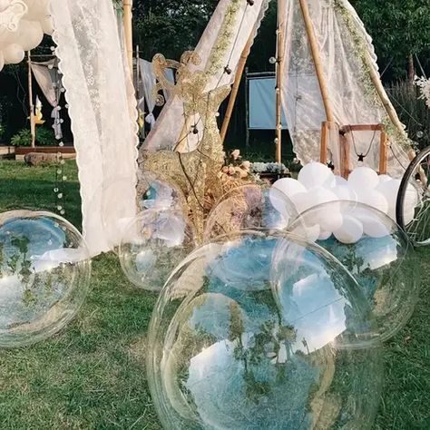 Camping Themed Party Decorations, Floating Decorations, Rain Wedding, Ocean Theme Party, Camping Theme Party, Transparent Balloons, Clear Balloons, Balloon Installation, Balloons Party