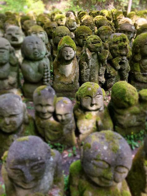 Most charming little temple with 1200 unique small stone statues. Otagi Nenbutsuji Kyoto Japan Bodhi Dharma, Champion Island, Japanese Statue, Cat Castle, Ancient Japan, Meditation Garden, Japanese Temple, Clay Sculptures, Stone Statues