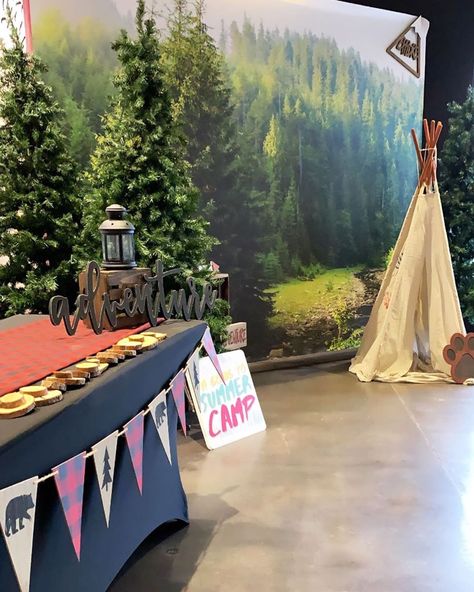 Camp Booth Design, Camping Stage Design, Camping Photo Backdrop, Camping Backdrop, Camp Backdrop, Camp Vbs, Camping Theme Birthday, Vbs Decorations, Camping In The Woods