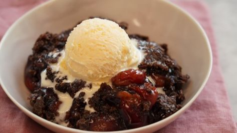 This simple dump cake is super sweet and indulgent with a classic pairing of cherries and chocolate. Serve it warm with cold vanilla ice cream for the perfect bite! Brownie Dump Cake, Black Forest Dump Cake, Chocolate Cherry Dump Cake, Rhubarb Dump Cakes, Cherry Dump Cake, Peach Dump Cake, Blueberry Dump Cakes, Dump Cake Recipe, Dump Cake Pumpkin