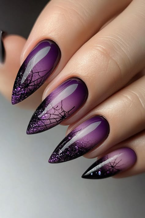 Halloween Ombre Nails Acrylic, Spooky Nails Purple, Halloween Gel Nails Designs, Purple Nails Halloween, Halloween Purple Nails, Halloween Ombre Nails, Purple Halloween Nail Designs, Elegant Halloween Nails, Halloween Nails Purple