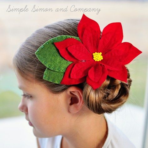 Poinsettia Hairclip tutorial Poinsettia Hair Clip, Peacock Christmas Tree, Pottery Barn Style, Christmas Poem, Peacock Christmas, Christmas Hair Accessories, Hair Clips Diy, Christmas Poems, Ornament Tutorial