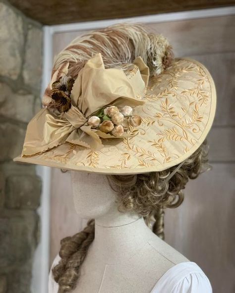 Farthingale Historical Hats on Instagram: "A new Silk Georgian Bergere commission now with its happy new owner😊" Dnd Jewelry, 1790s Fashion, 18th Century Hats, Georgian Fashion, Historical Outfits, 1700 Fashion, Baroque Dress, Historical Hats, Colonial Dress