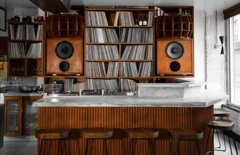 Hifi Bar, Vinyl Bar, Vinyl Cafe, Audiophile Room, Concrete Bar, Dj Room, Vinyl Room, Record Room, Jazz Bar