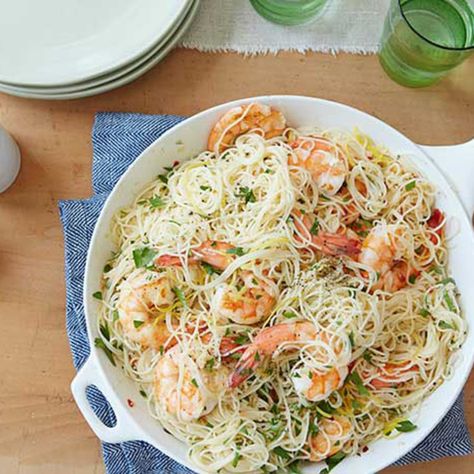 Angel Hair Pasta Recipe, Angel Hair Pasta Recipes, Scampi Recipe, Angel Hair Pasta, Pasta Dinners, Shrimp Scampi, Angel Hair, Weeknight Dinner Recipe, Idee Pasto Sano