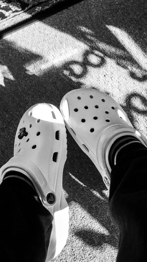 Crocs Instagram Story, Shoes Pictures Instagram, White Crocs Outfit Men, Dp Pics For Instagram, White Crocs Aesthetic, Instagram Dp Aesthetic, Shoes Dp, Fake Pictures For Instagram Story, Instagram Baddie Profile Picture