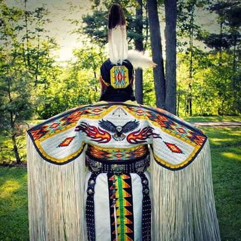 Eagle & flames Indigenous Medicine, Train Quilt, Fancy Shawl Regalia, Buckskin Dress, American Indian Clothing, Native Regalia, Fancy Shawl, Native American Dance, Native American Dress