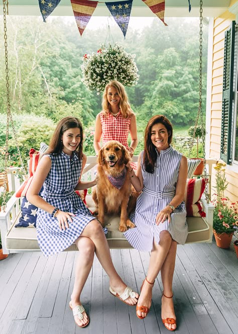 Sarah Vickers, Hippie Chic Fashion, Summer Prep, New England Summer, Classy Girls Wear Pearls, Summer Family Photos, England Summer, Preppy Life, Classic Shirt Dress