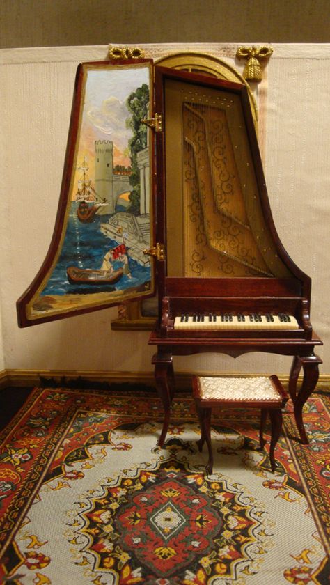 Old Piano, Painted Pianos, Instruments Art, Piano Art, Old Pianos, G Major, Musical Art, G K, Miniature Furniture