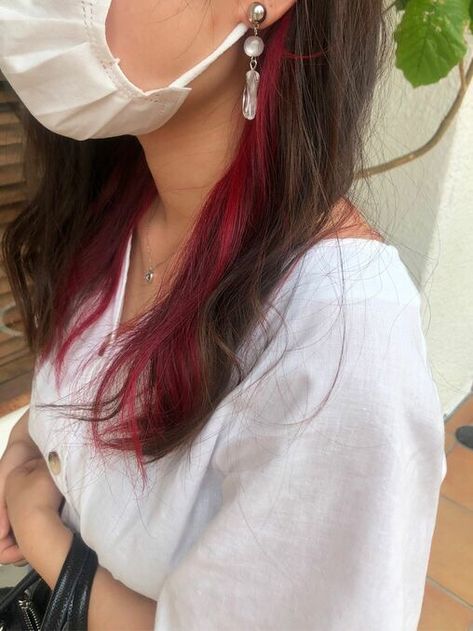 Burgundy Peekaboo Highlights, Brunette Hair With Red Underneath, Brown And Red Hair Underneath, Light Brown Hair With Red Underneath, Cherry Red Peekaboo Hair, Underdye Hair Red, Red Under Brown Hair, Brown Hair Red Underneath, Brown With Red Underneath