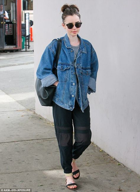 Black Jean Jacket Outfit, Oversized Denim Jacket Outfit, Oversized Black Denim Jacket, Outfit Oversize, Jacket Outfit Women, Demin Jacket, Jean Jacket Outfits, Denim Jacket Outfit, Black Jeans Outfit