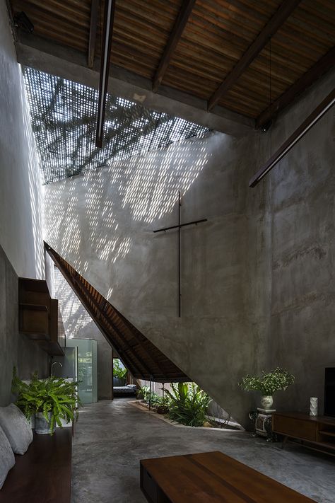 Vietnamese House, Best Home Interior Design, Brutalism Architecture, Interior Design Games, Home Decor Aesthetic, House Design Pictures, Aesthetic Home Decor, Industrial Interior Design, Concrete House