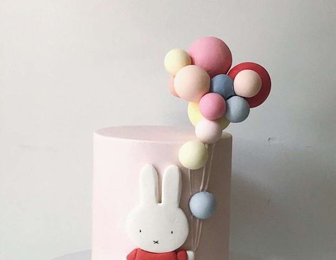 Miffy Party Decoration, Miffy Birthday Party Decoration, Miffy Party Ideas, Miffy Birthday Cake, Miffy Cupcakes, Miffy Birthday Party, Coquette Bday, Miffy Birthday, Miffy Party