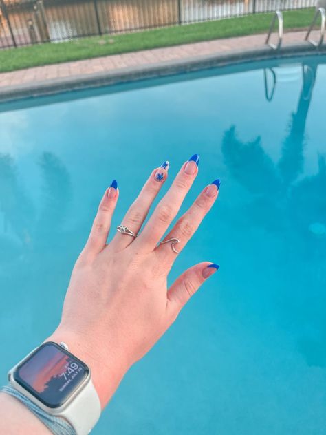 starfish nails ⭐️ Blue Starfish Nails, Cape Cod Nails, Blue Vacation Nails, Nails Summer Vacation, Western Nail Ideas, Coastal Nails, Greece Nails, Summer Nails 2022 Color Trends, Summer Nails Fun