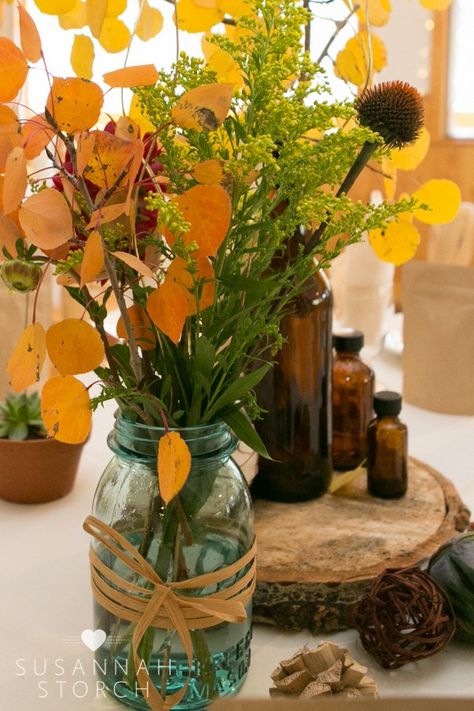 Aspen Centerpiece Wedding, Aspen Wedding Decor, Birch Centerpieces, Tree Wedding Centerpieces, Reception Florals, Aspen Leaves, Boulder Wedding, Fall Mason Jars, Fall Wedding Inspiration